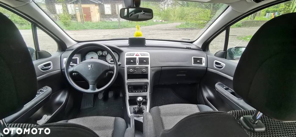 Peugeot 307 2.0 HDi Premium - 17