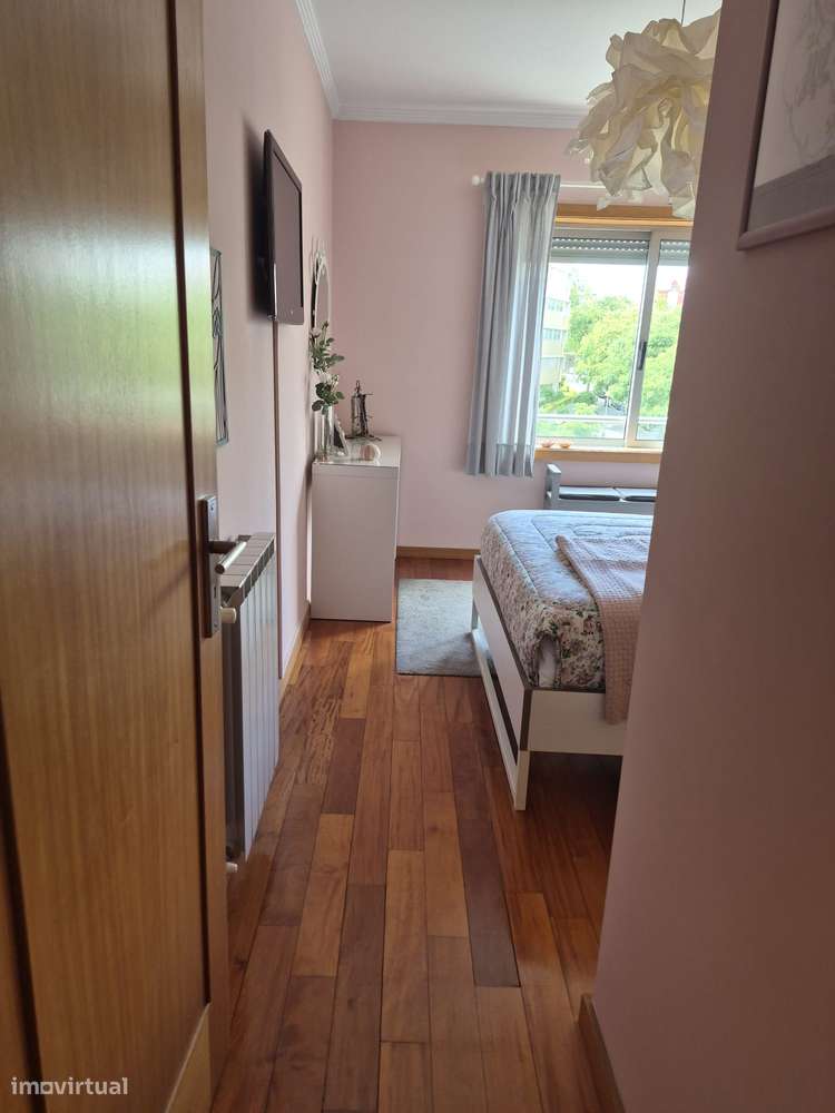 Comprar Apartamento T2+1 Mobilado Águas Santas-12