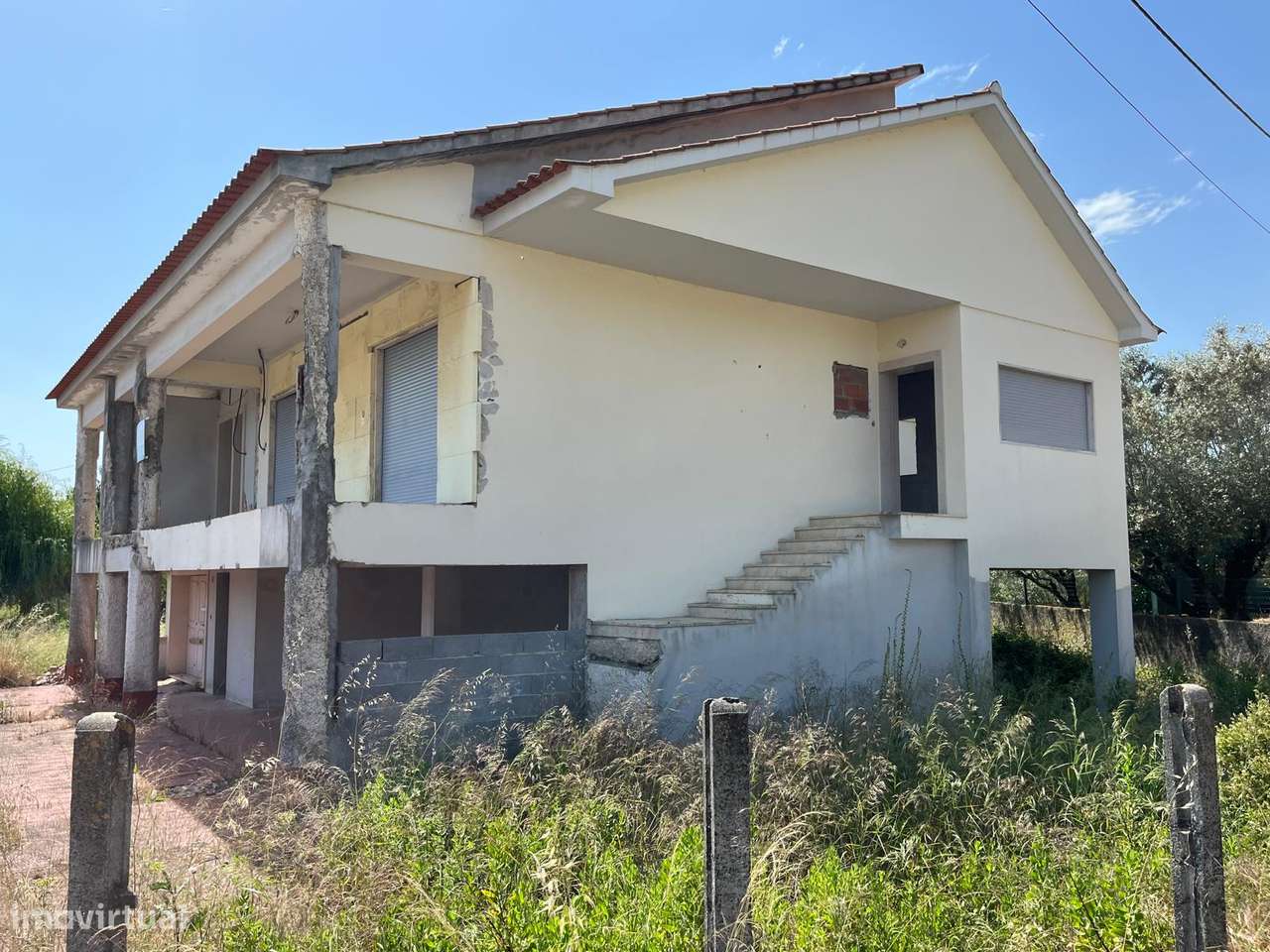 Moradia T4 c/ terreno - Grande imagem: 4/25