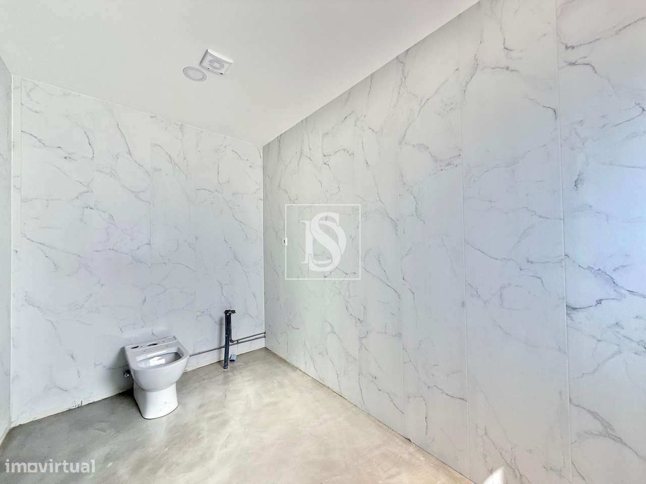 Moradia Multifamiliar - Oportunidade Única de Negócio-12