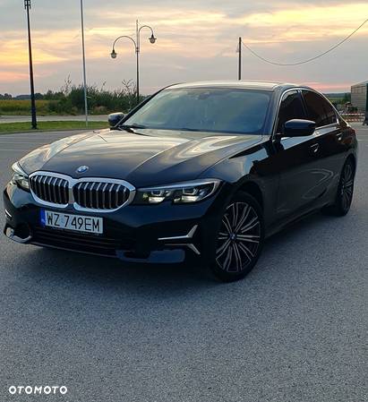 BMW Seria 3 320i Luxury Line sport - 4