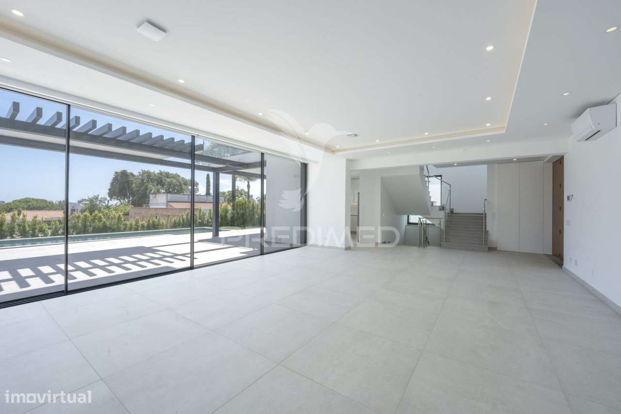 Algarve - moradia contemporânea perto da praia - Grande imagem: 4/28