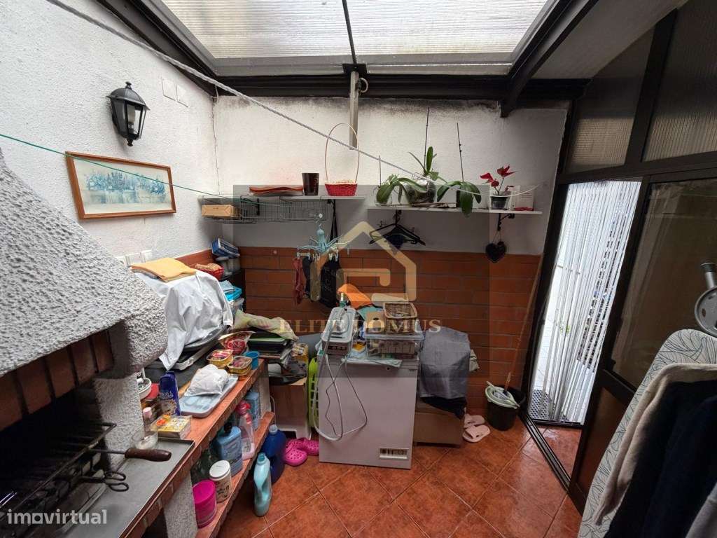 Magnífico Apartamento T3 com Terraço, Arrecadação e Estacionamento!-29