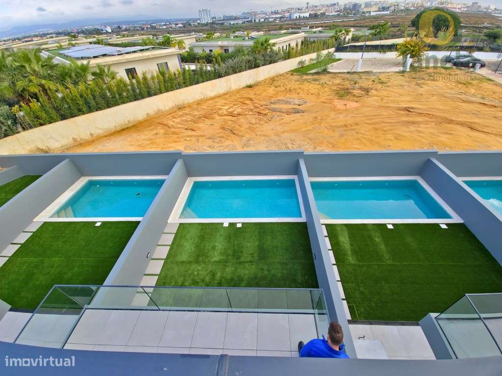 Moradia de ALTO PADRÃO com vista para a Ria Formosa - Grande imagem: 3/60