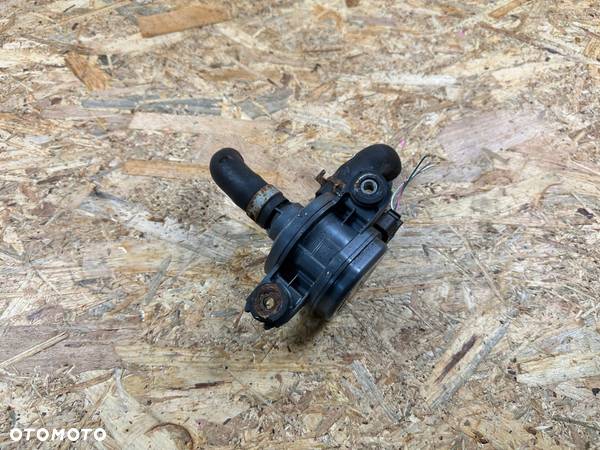 DODATKOWA POMPA WODY TOYOTA PRIUS IV C-HR COROLLA E21 RAV4 V G9040-47040 - 8