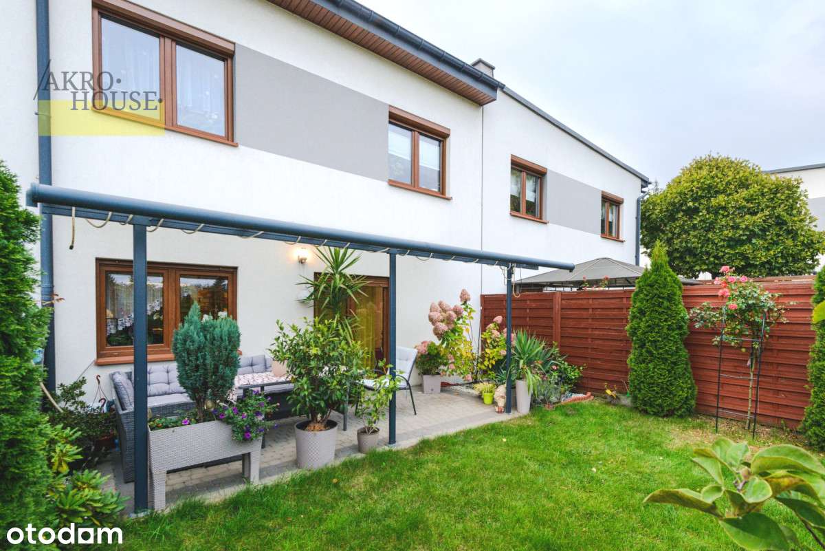 ✅ Dom w Centrum z Ogrodem, Altaną i Garażem ✅-15