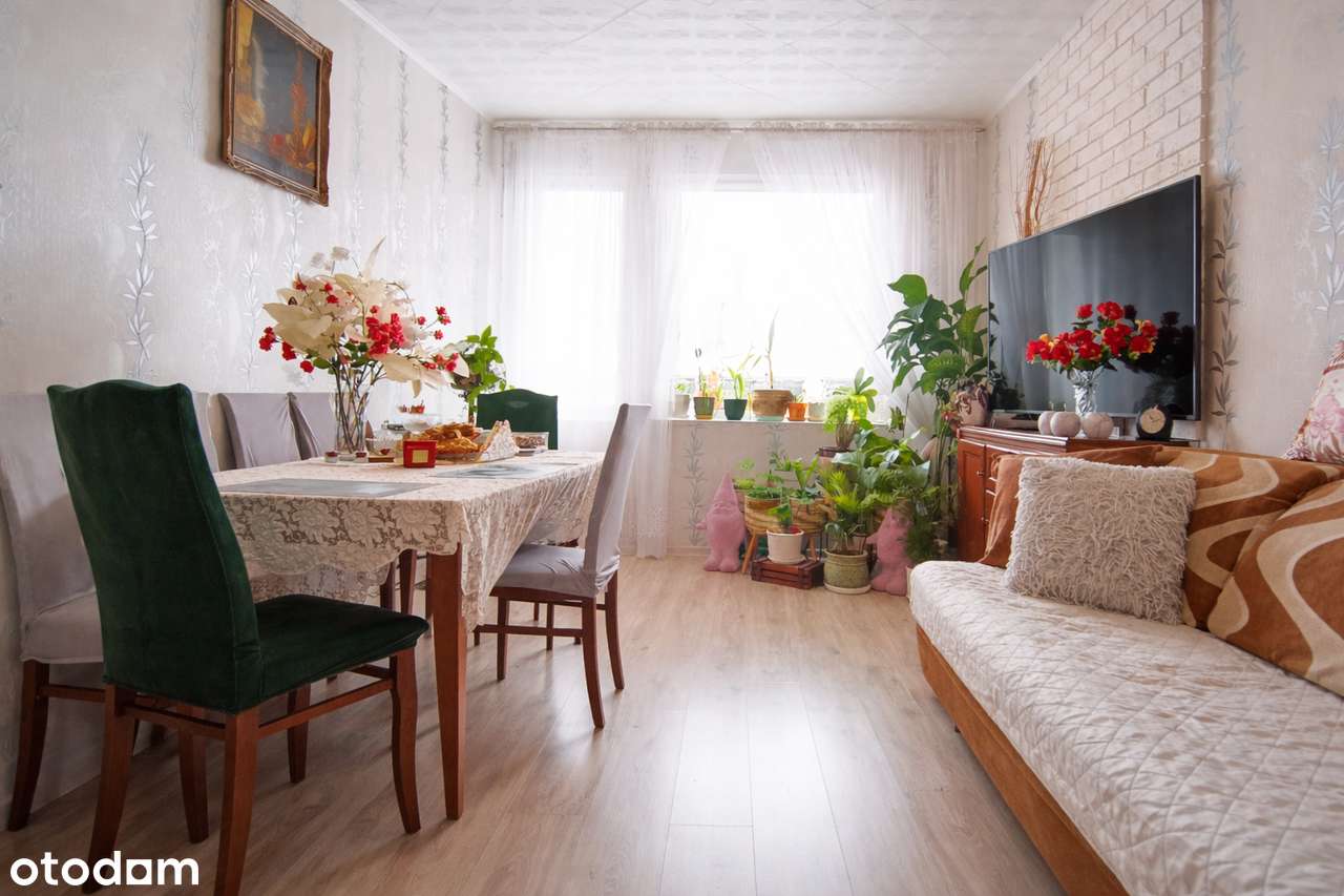 Jasne mieszkanie 4-pokojowe w centrum Malborka! Osiedle Południe.-0