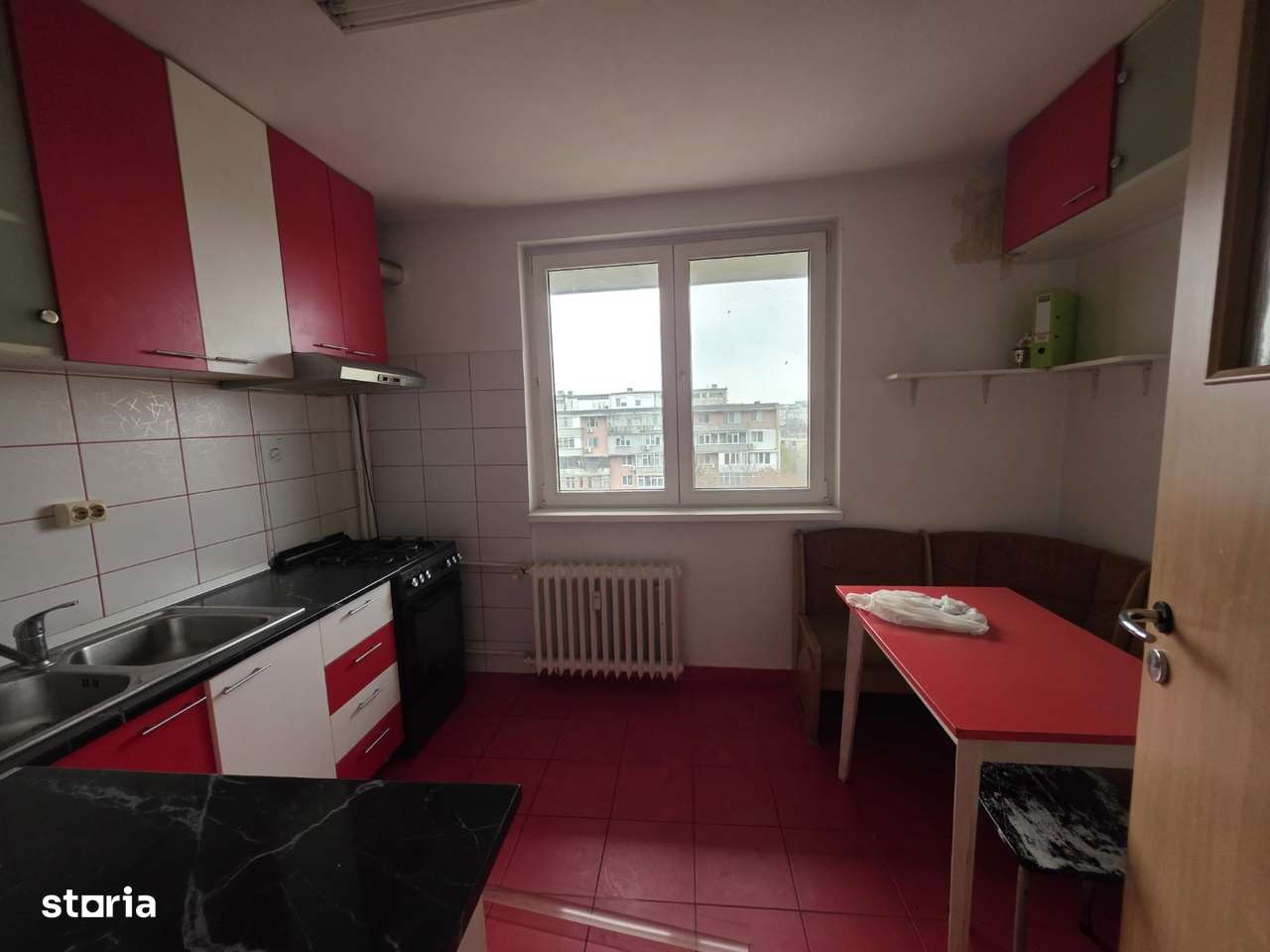 Piata Sudului, 10 minute metrou, Secuilor intersectie cu  Mirea Luiza-14