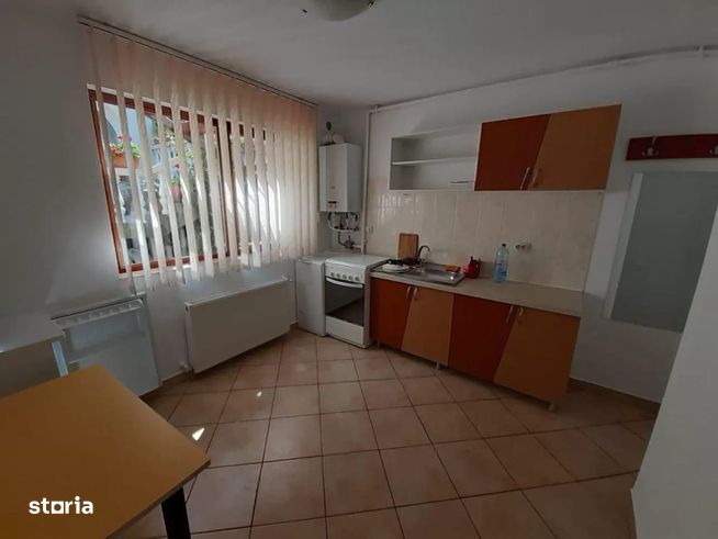 Închiriere apartament de 38 mp. , 320 Eur, zona Hașdeu.