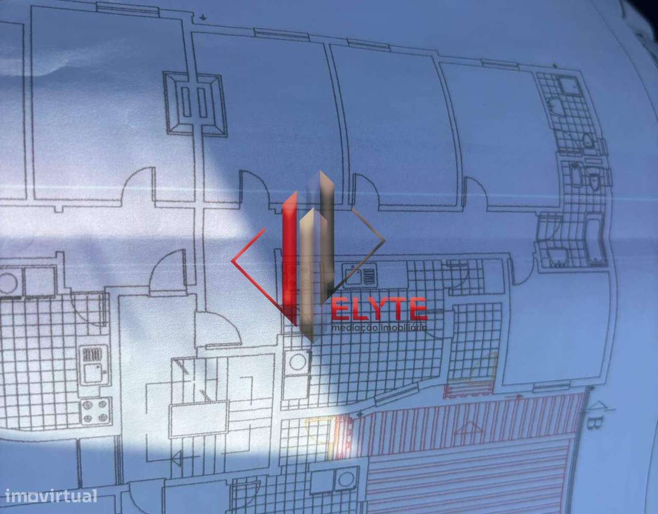 Apartamento de 4 assoalhadas em Coruche-23