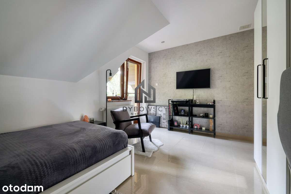 Dom wolnostojący z ogrodem i garażem-Józefów-14