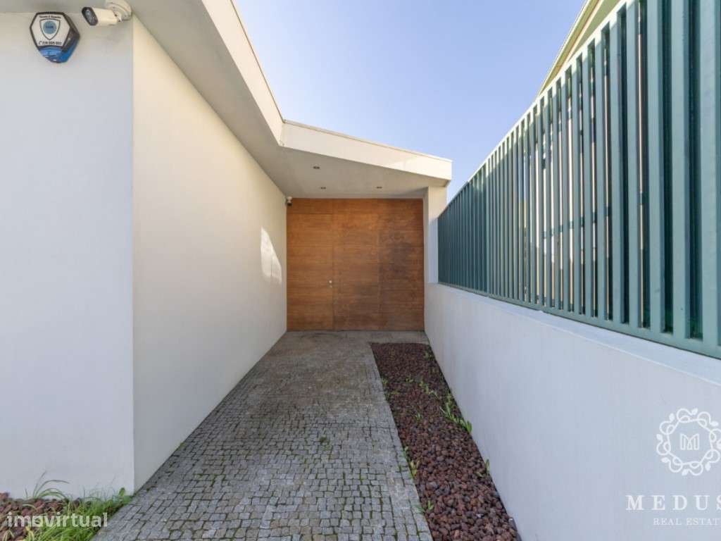 Moradia térrea com jardim | Serzedo, Vila Nova de Gaia-26