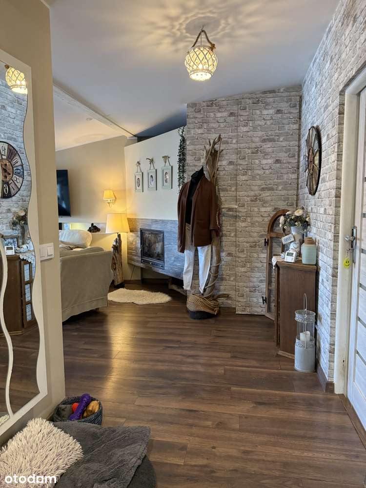 2 niezależne mieszkania/ 4 i 3 pokoje/145,80m2/ - Pełny obrazek: 2/11