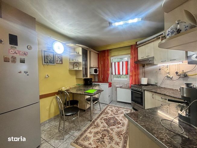 Vanzare - Apartament cu 2 camere, etaj 2, suprafata utila 48mp-2