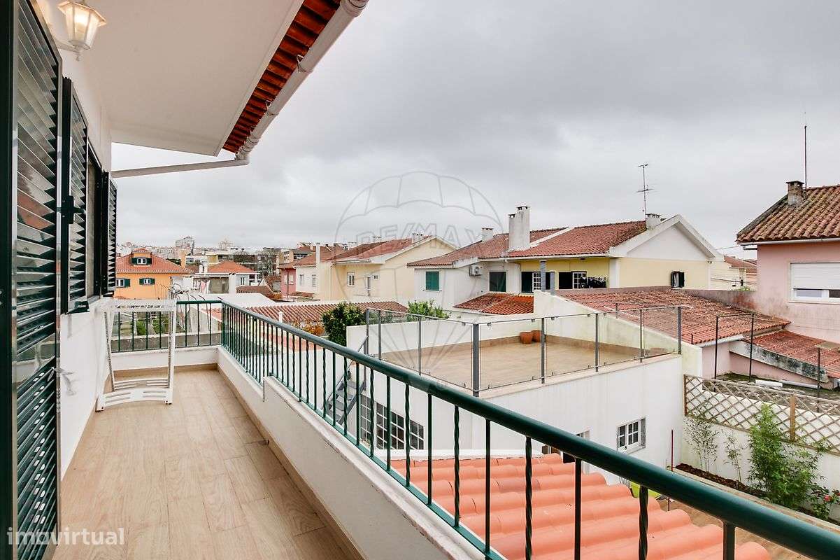 Moradia T4 para venda-22