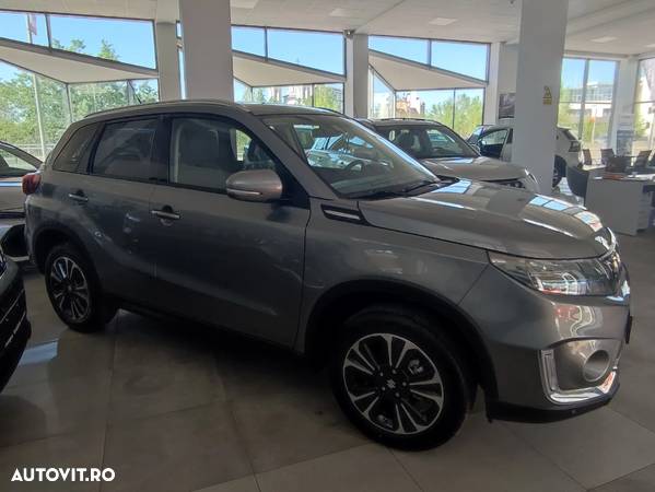 Suzuki Vitara 1.5 Strong-Hybrid Luxus - 4