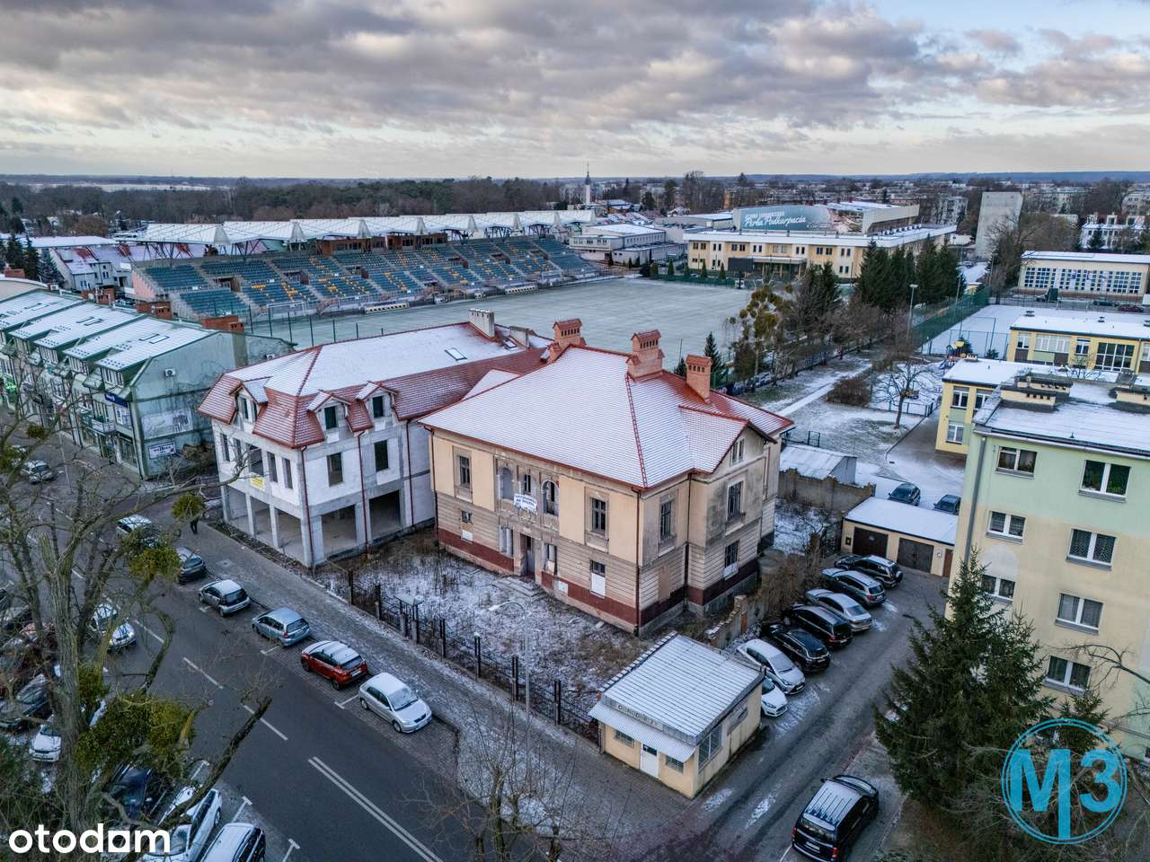 Zrób tu biznes po swojemu – solidny budynek w dobrej lokalizacji - Pełny obrazek: 4/14