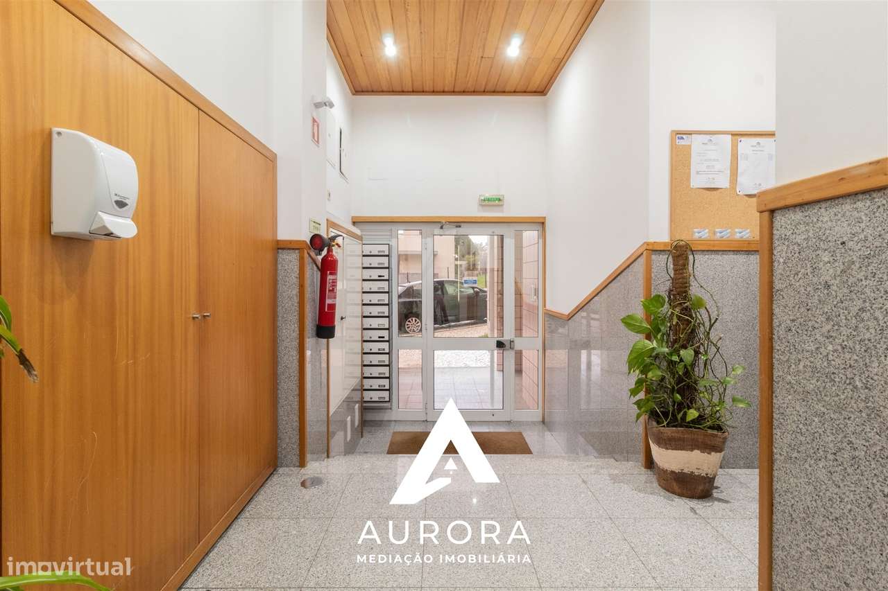 Apartamento T3 Venda em Oliveira de Azeméis, Santiago de Riba-Ul, Ul,-33