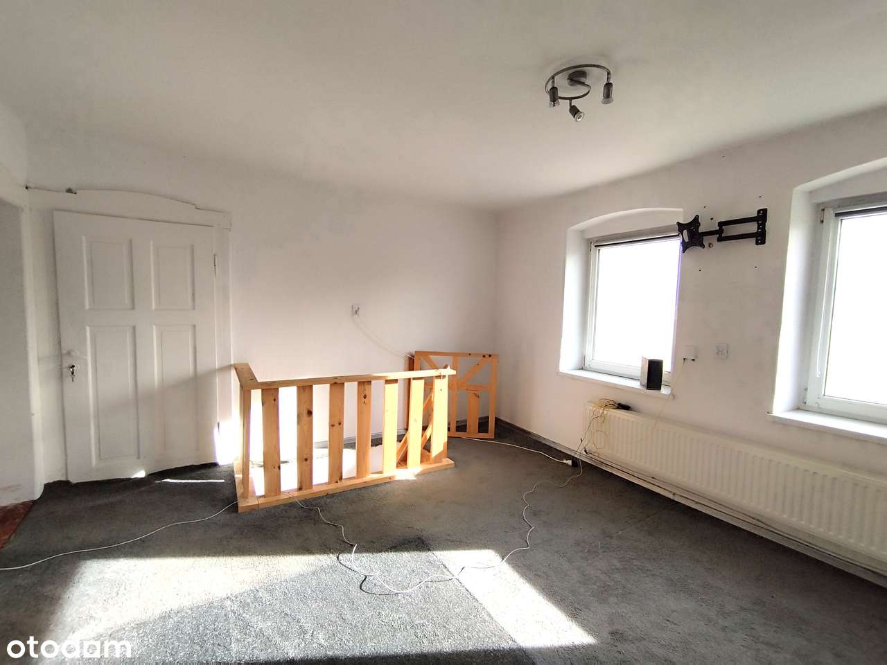 Pół domu-Mieszkanie M4 z dużą działką+zab.gosp. BIAŁA-6