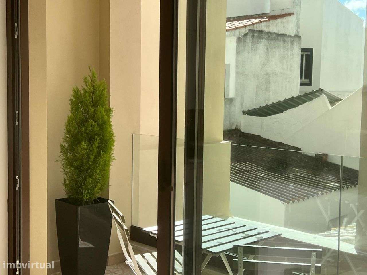 Moradia T4 com garagem baixa de Faro-21