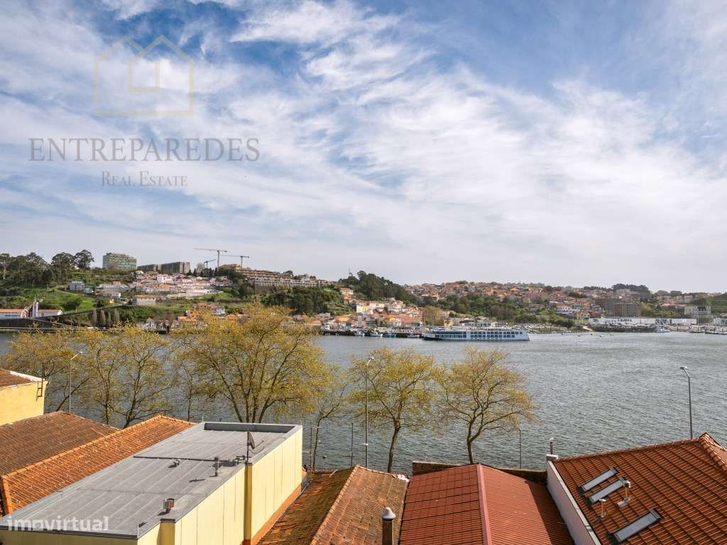 Comprar Apartamento T3 Duplex de Luxo com Vista Rio Douro | Totalme...-8