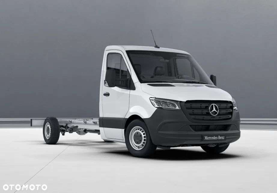 Mercedes-Benz Sprinter - 1