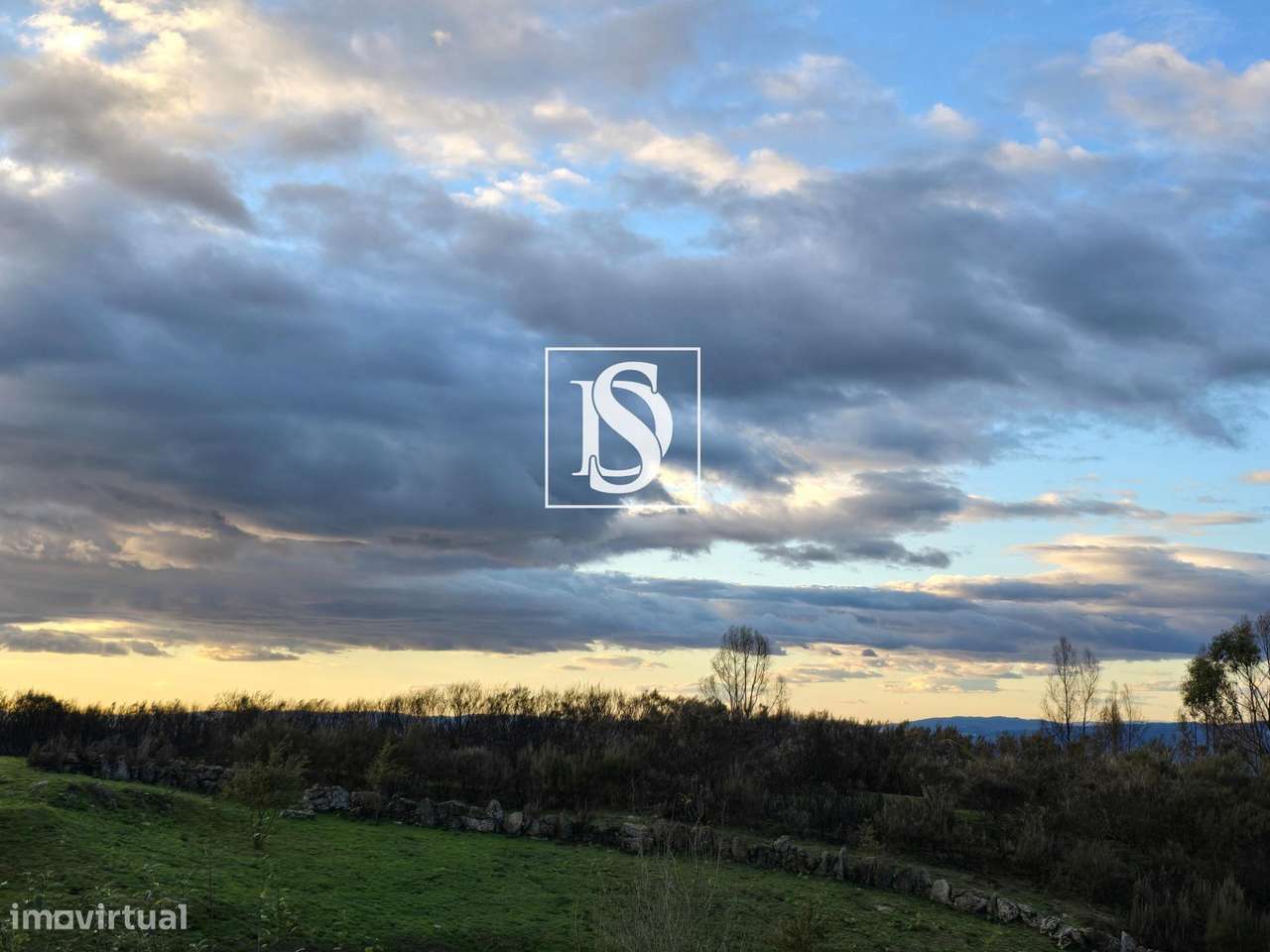 MORADIA T1 RENOVADA COM 10.000 m² – BUSTELO, AMARANTE-32