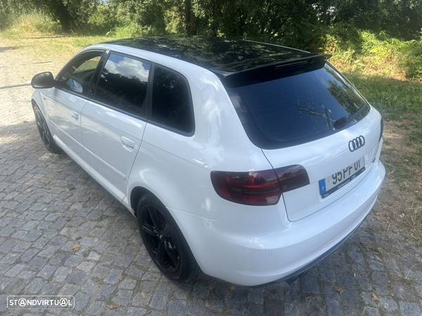 Audi A3 Sportback 1.6 TDI S-line - 12