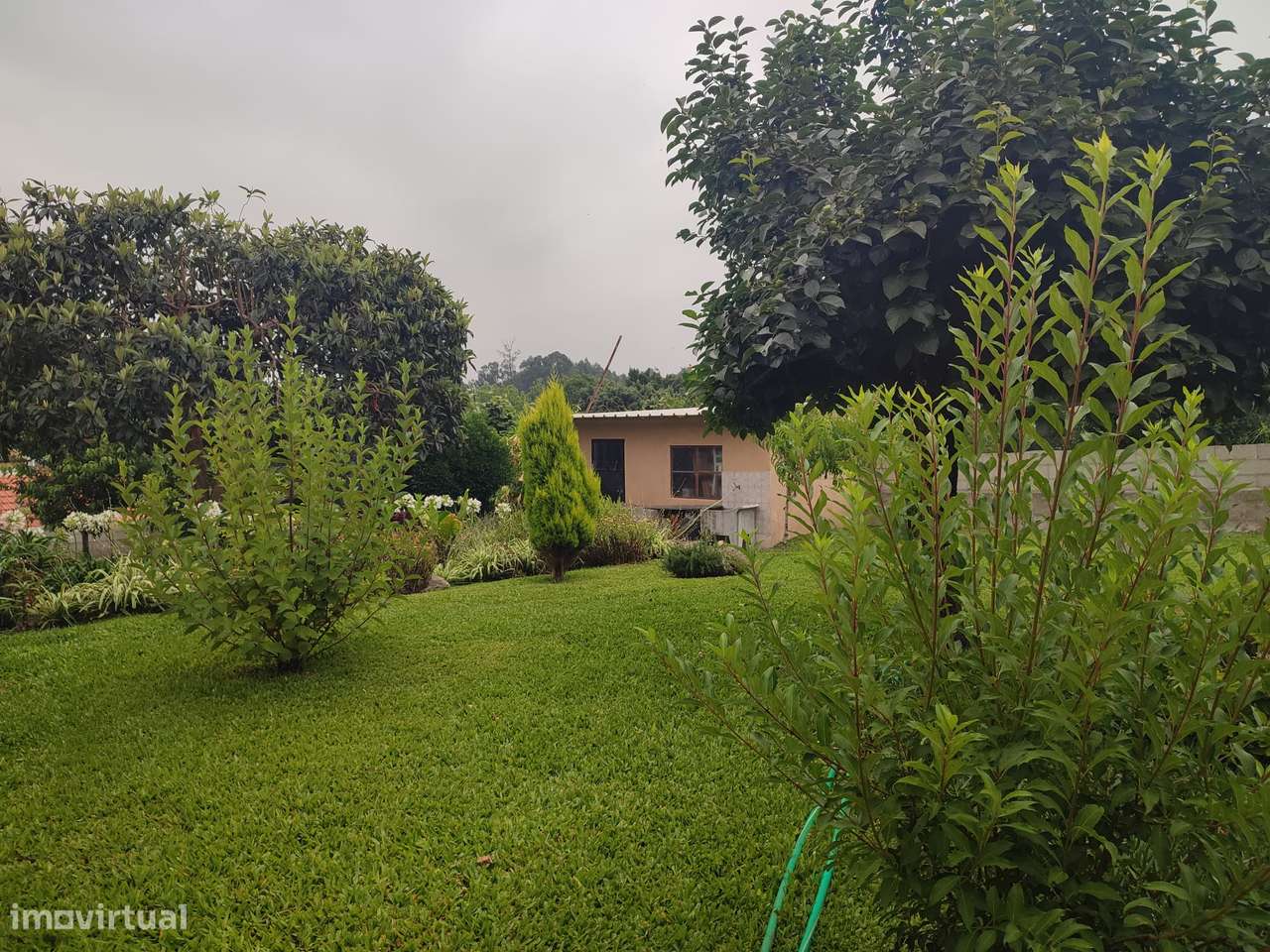 4 casas com tipologias T1, em terreno de  692m2,  à Marina do Freixo-19