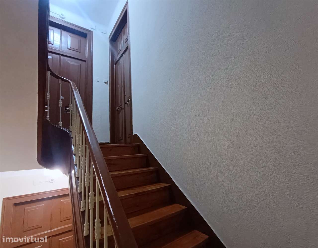 Apartamento T3 usado Arroios Lisboa-30