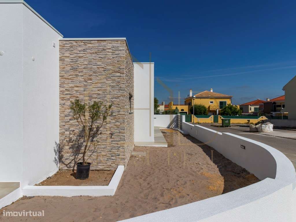 Moradia Isolada T4 com Piscina. Azeitão - Grande imagem: 4/25