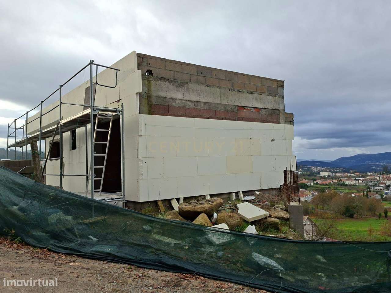 Moderna Moradia V2+1 em Vila Boa do Bispo, Marco de Canaveses - Grande imagem: 4/4