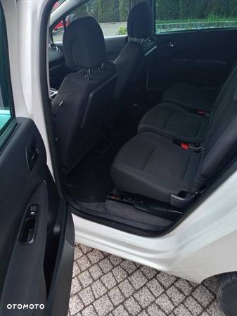 Peugeot 5008 1.6 HDi Style 7os - 10