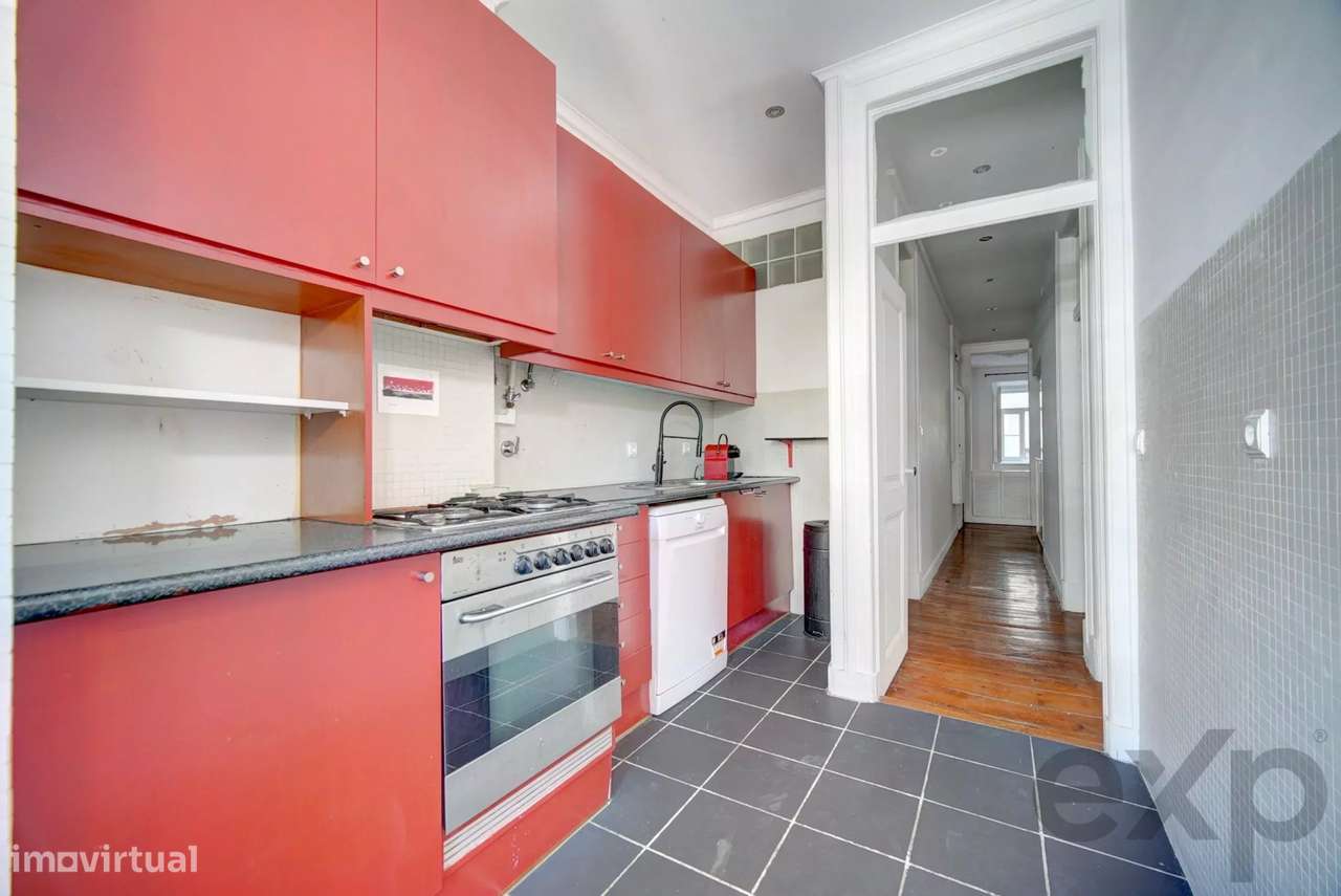 Apartamento T1+1 junto ao Jardim da Estrela – Lisboa-17