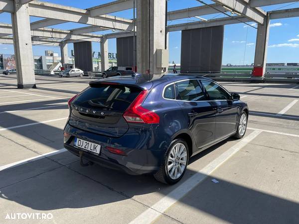 Volvo V40 D2 Momentum - 5