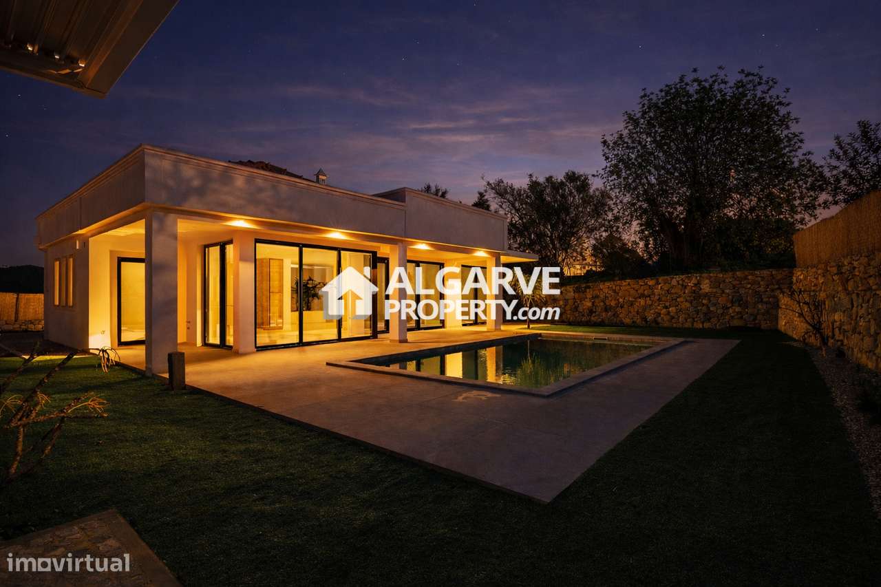 Moradia V3 a estrear de estilo contemporâneo entre Loulé e São Brás, A - Grande imagem: 5/44
