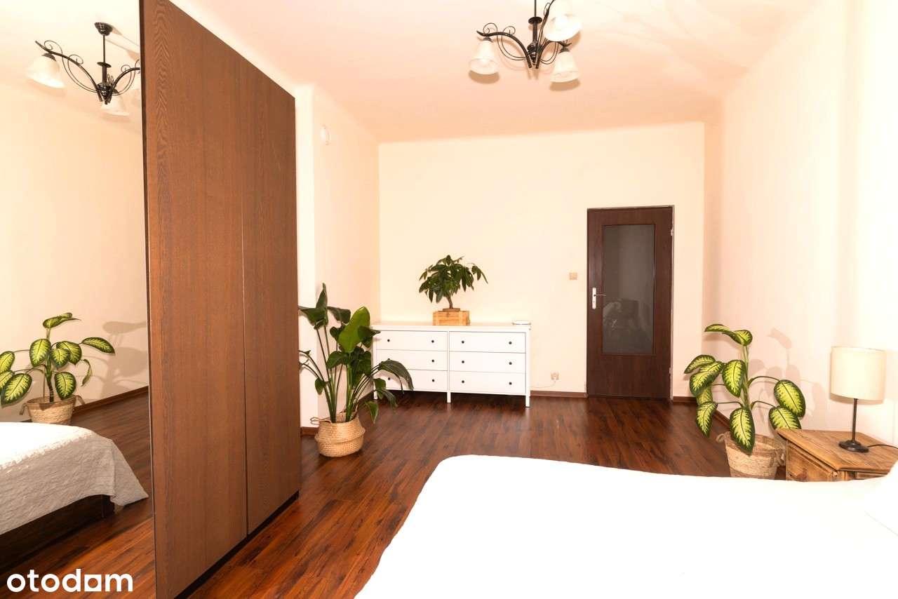 Praga-Południe – 79 m², ul. Grochowska 291-1