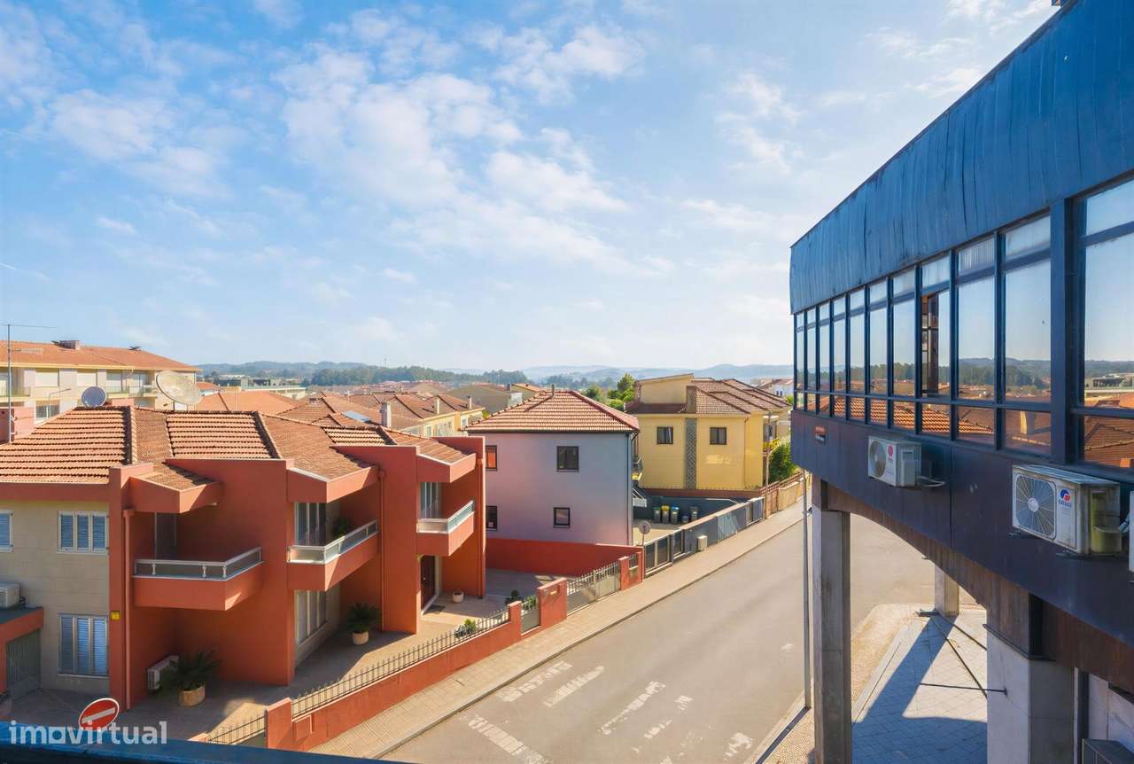 Apartamento T2 Renovado em Ermesinde – Personalize os...-39
