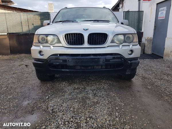 Arc Fata BMW X5 E53 3.0 Diesel 2000 - 2003 SUV 4 Usi (463) Diesel - 3