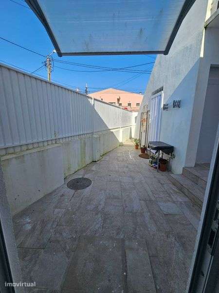 Arrenda- se T0 com tudo incluído- Abrunheira-Sintra - Grande imagem: 5/5