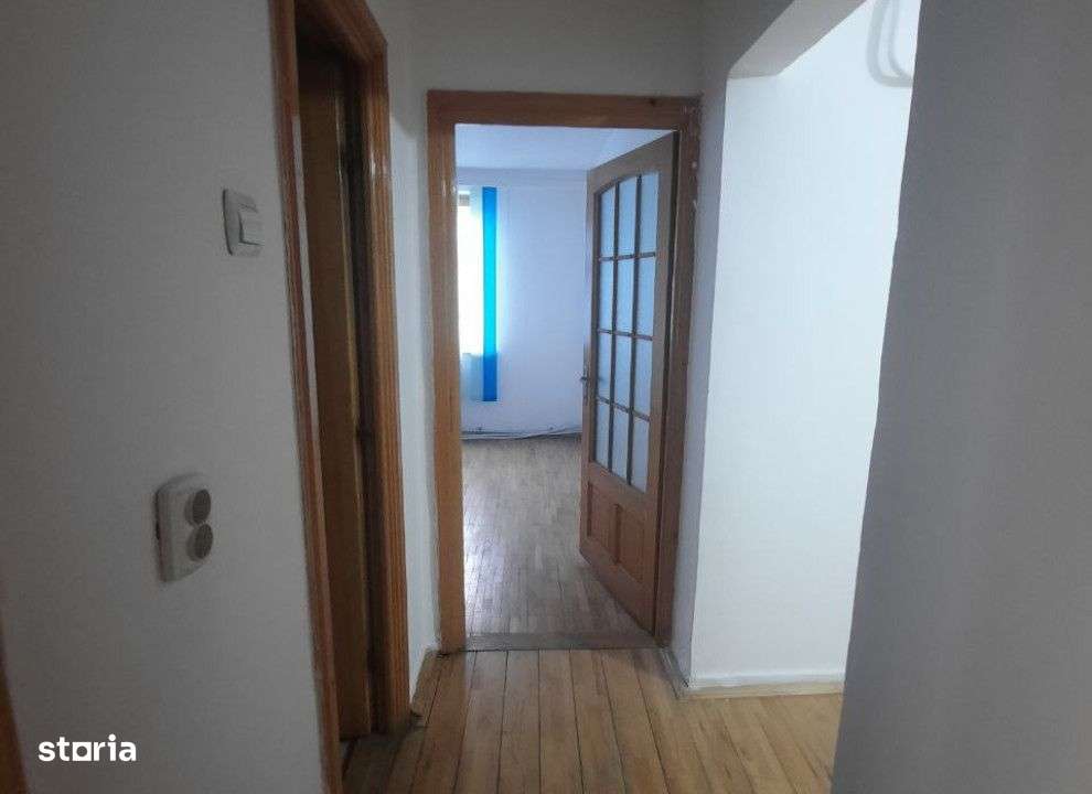 Spatiu comercial Central , 67 metri Cod:160318 - Imagine principală: 4/10