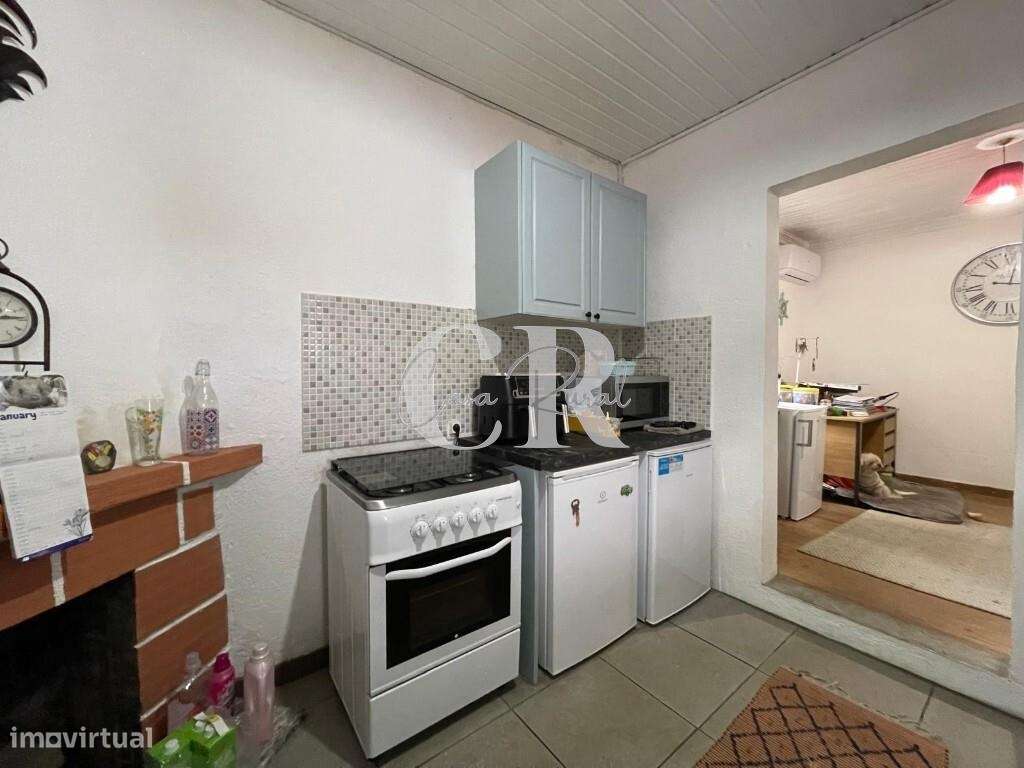 Casa de 4 quartas renovada com terreno em Vila Nova de Poiares - Grande imagem: 5/44