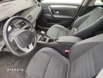 Renault Laguna 2.0 dCi Black Edition - 8