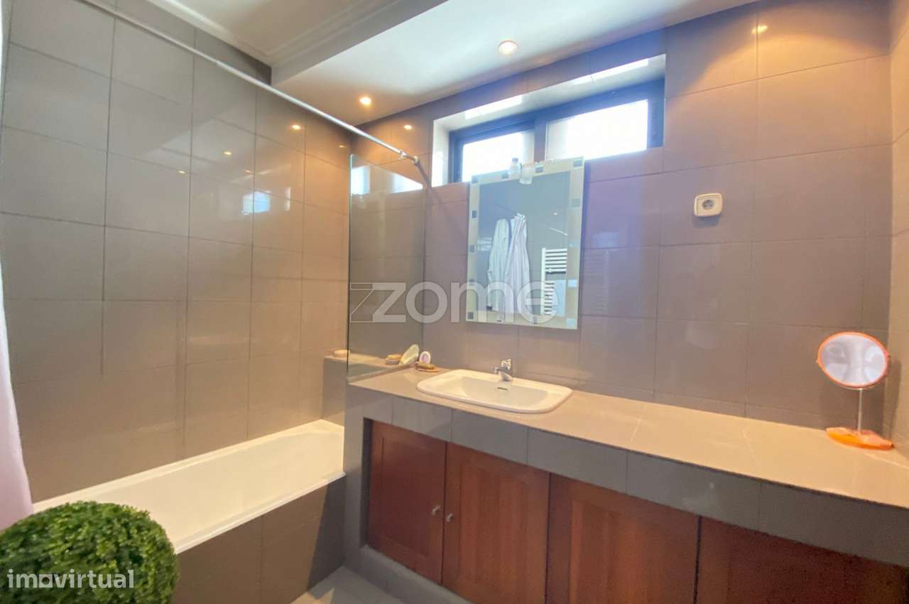 Apartamento com terraço, vistas panorâmicas sobre a cidade-9