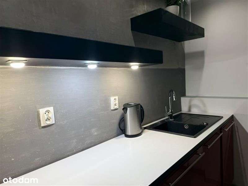 Kromera ok/2002r/2 pokoje/taras 25m2/m.postojowe-4