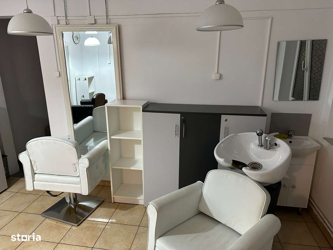 De vanzare spatiu comercial amenajat-2