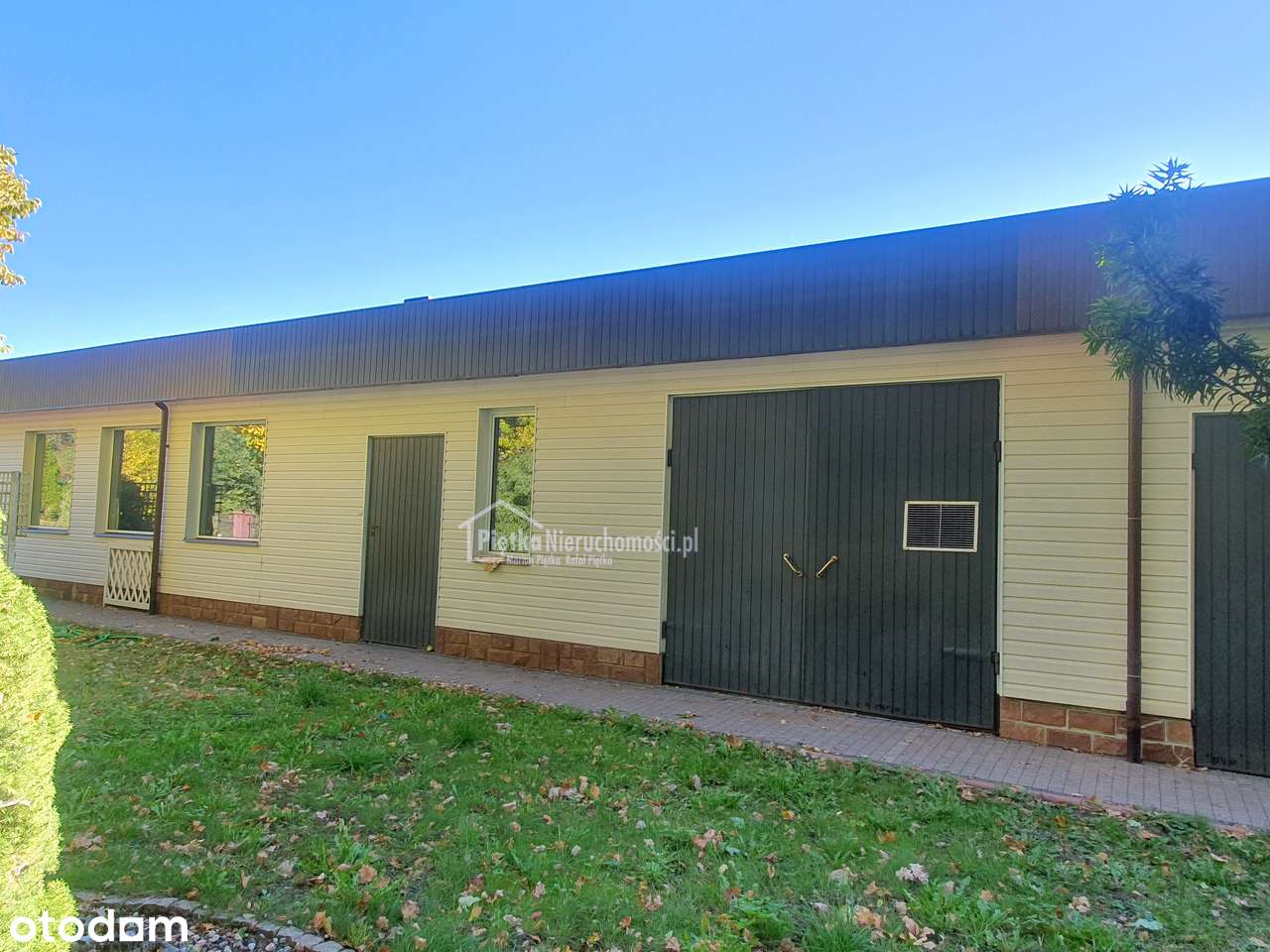 Dom 340m2 przy Puszczy Kampinoskiej + budynek usługowy 280m2-5