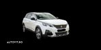 Dezmembrez Peugeot 5008 2 [2017 - 2020] Crossover - 1