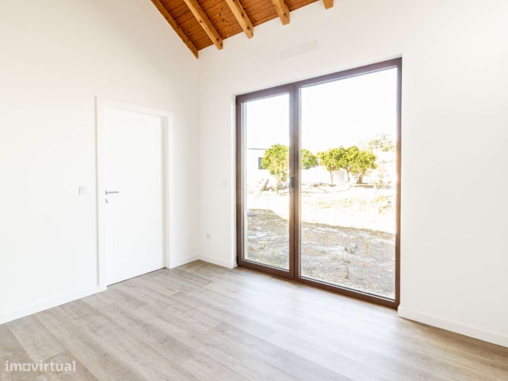 Moradia M3 - Sanguinheira, Cantanhede - Grande imagem: 4/26