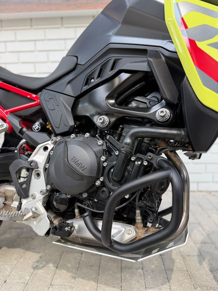 BMW F 900 GS